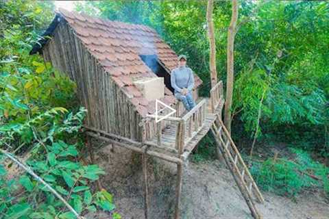 35 Days Building Complete 5m Buscraft Shelter With Wooden roof Clay Fireplace Raining Season