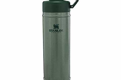 STANLEY Classic Easy-Clean Water Bottle | 25 OZ - The Camping Companion
