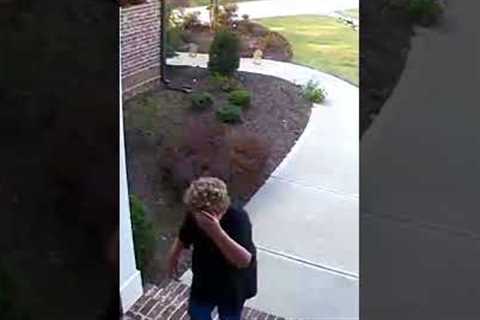 Funny door cam video. Kid gets caught trying to ding dong ditch 🤣🤣🤣 #shorts #youtubeshorts #fails