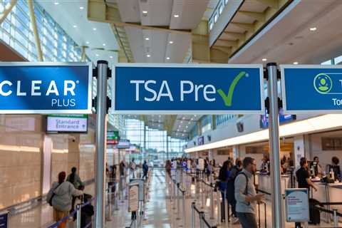 Travel Experts Share Tips On How To Deal With Increasing TSA Lines